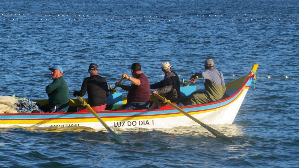 barco-luz-do-dia